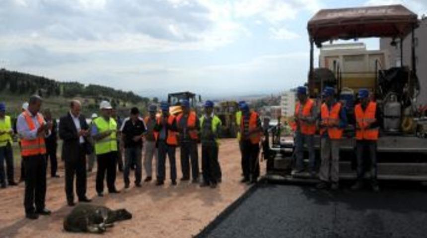 Balıkesir'de Asfalt Sezonu Dualarla A&ccedil;ıldı