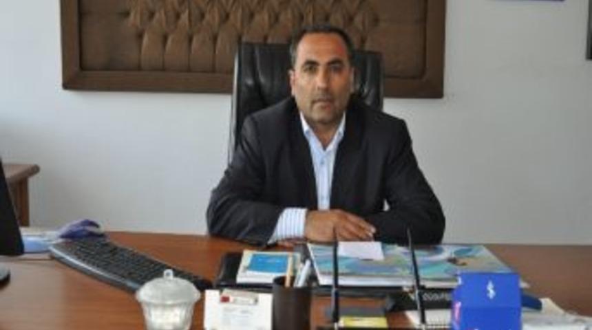 Tatvan'da Yollar Asfalt Ve Parkeyle D&ouml;şeniyor