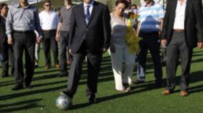 Yenimahalle'ye Her Hafta İki Park