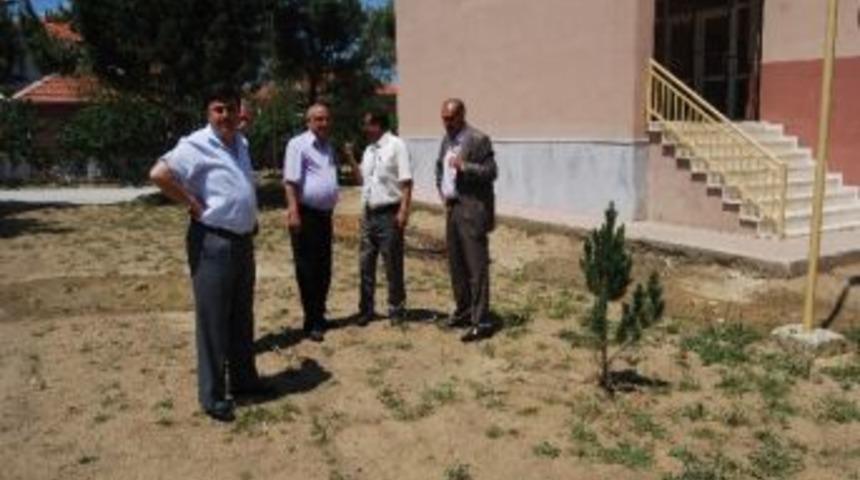 Başkan Aşkın, Okulda İncelemede Bulundu