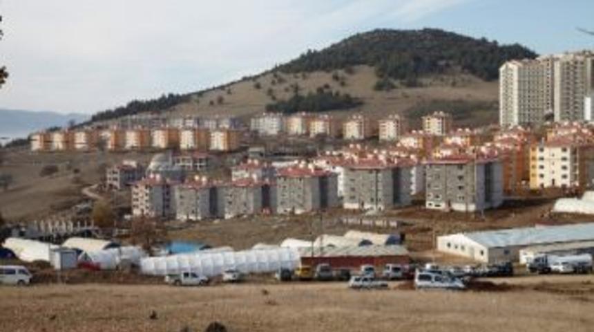 En B&uuml;y&uuml;k Uydu Kenti Suya Kavuşuyor