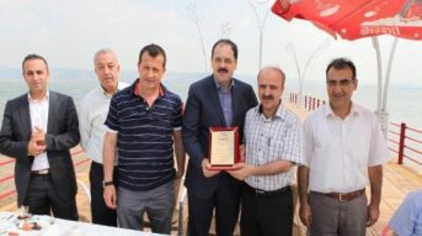 Başkan Ayaz, Siirtli İşadamlarıyla Bir Araya Geldi