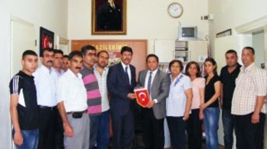İzgioğlu&rsquo;ndan Şehit Ailelerine Ziyaret