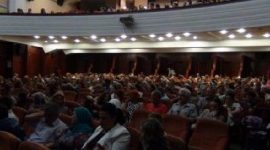 G&ouml;&ccedil;menler Bursa'da Rumeli T&uuml;rk&uuml;leriyle Coştu