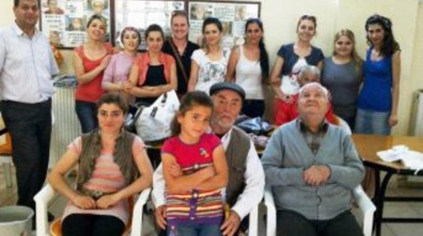 Burhaniye&rsquo;de Kuaf&ouml;rlerin Huzurevi Ziyareti