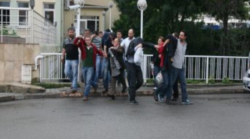 Ereğli&rsquo;de Uyuşturucu Operasyonu: 8 G&ouml;zaltı