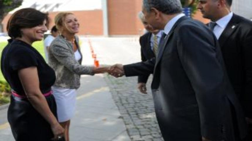 Başbakan Yardımcısı Arın&ccedil;, T&Uuml;SİAD Başkanı Boyner&rsquo;le, Merinos Park'ta Karşılaştı