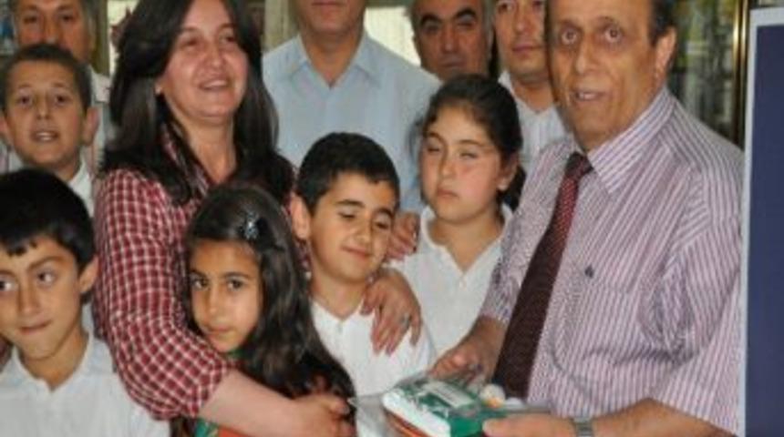 Atık Pil Toplama Kampanyasında Dereceye Giren Okullar &Ouml;d&uuml;llendirildi