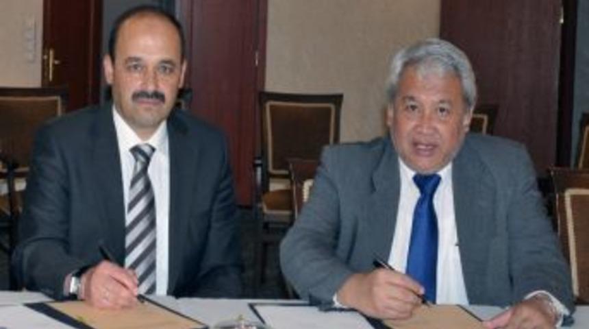 Kastamonu &Uuml;niversitesi, Yurt Dışındaki &Ccedil;alışmalarını S&uuml;rd&uuml;r&uuml;yor