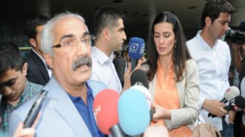 Hava-İş: İ&ccedil;eride Ve Dışarıda Olabileceklerden Sorumlu Değiliz