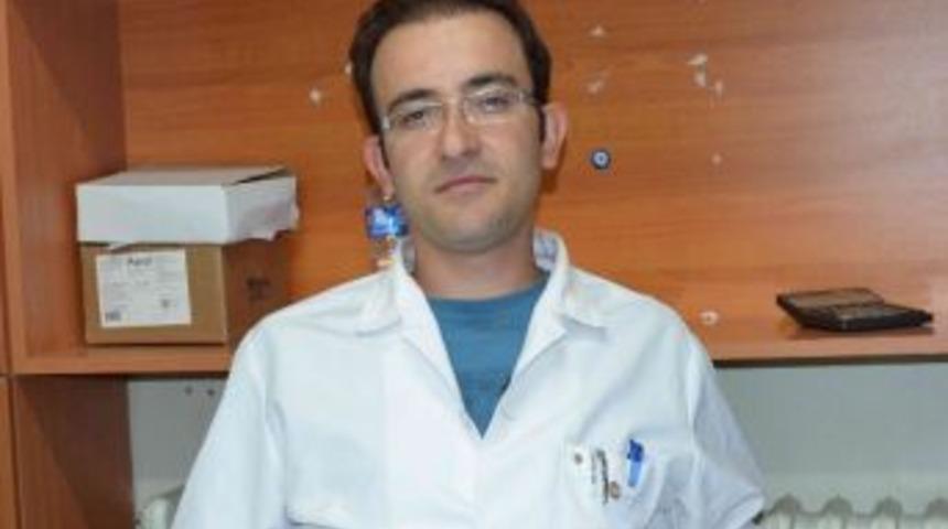 Simav&rsquo;da Kapalı Y&ouml;ntem B&ouml;brek Taşı Ameliyatı İle 170 Hasta Sağlığına Kavuştu