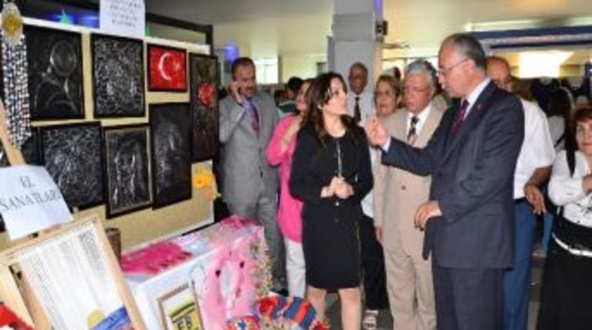 Manisa Halk Eğitim Merkezi Yıl Sonu Sergisi A&ccedil;ıldı