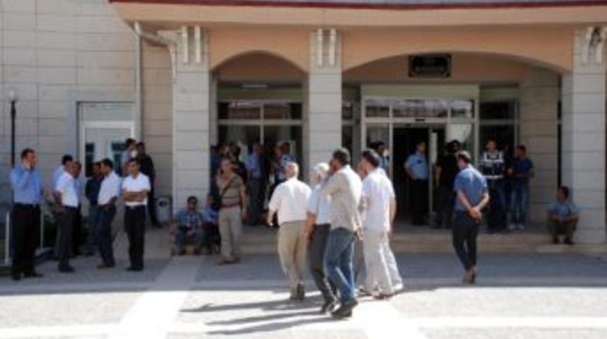 Başkan Sadak Ve Eski Siski M&uuml;d&uuml;r&uuml; Bilek Serbest Bırakıldı