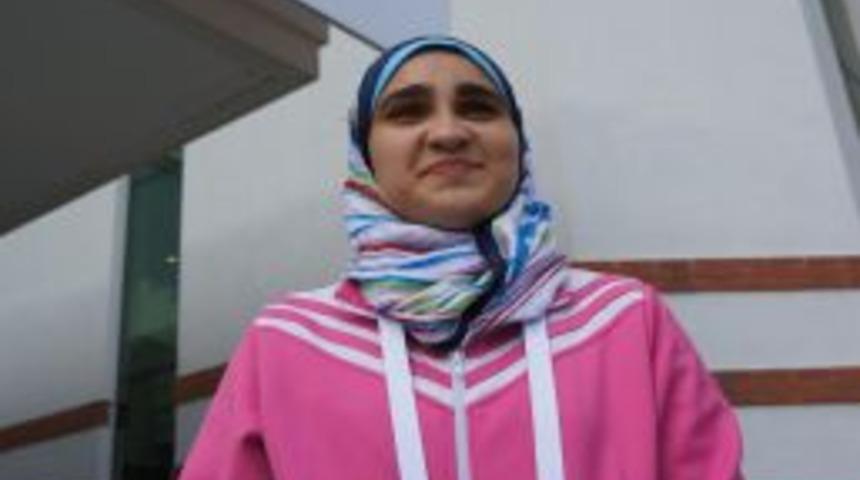 Mısırlı Mahdy Madalyanın Mutluluğunu Yaşıyor