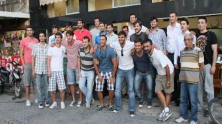 Akhisar Belediyespor Basketbol Takımı Gelecek Hafta Transfer Politikasını Belirleyecek