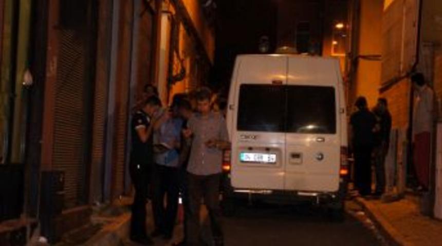 Şişli'de Patlama: 2 Kişi Yaralandı