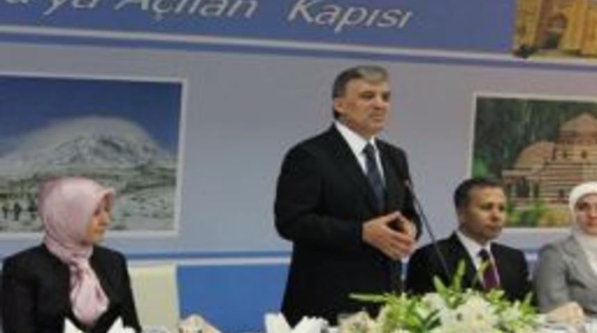 G&uuml;l: Ter&ouml;r G&uuml;ndemimizden &Ccedil;ıkmalı