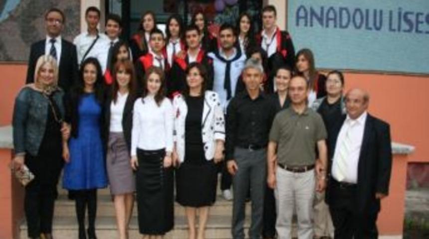 Filyos Melek-ahmet Şanlı Anadolu Lisesinde Mezuniyet T&ouml;reni Yapıldı