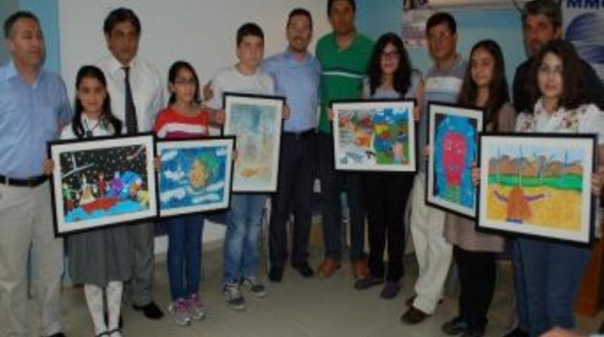 Temiz Enerji, &Ccedil;evre Ve Geleceği &Ccedil;izdiler