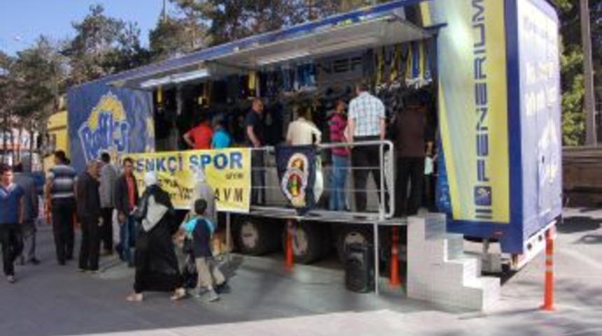 Fenerium Tırı’na Tatvan’da Yoğun Ilgi