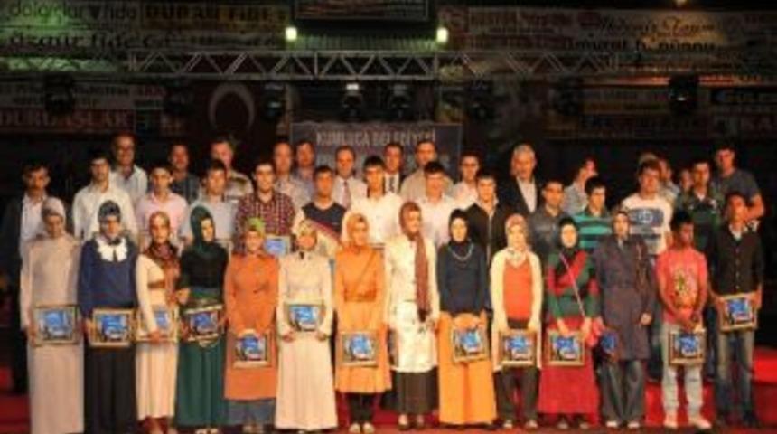 Kumlucu&rsquo;da S&uuml;nnet Ş&ouml;leni Ve Mezuniyet Gecesi D&uuml;zenlendi