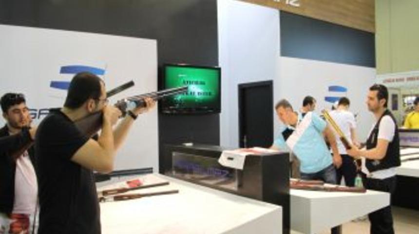 Fuarda Buluşan Silah &Uuml;reticileri: Yerli Sanayinin &Ouml;n&uuml; A&ccedil;ılsın