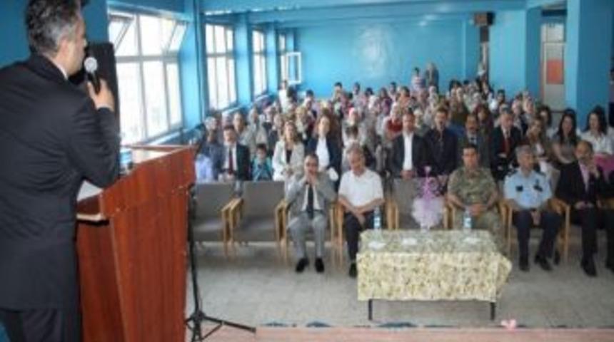 Pasinler&rsquo;de &Ouml;ğrenciler Karnelerini Aldı