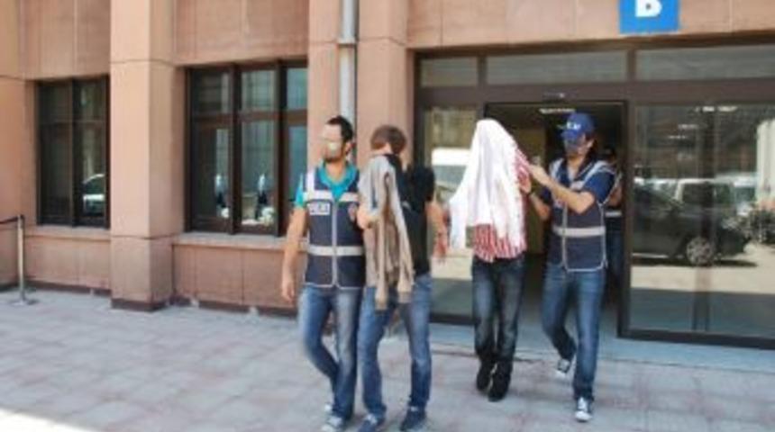 Porsche'nin Bagajından Kilolarca Eroin &Ccedil;ıktı