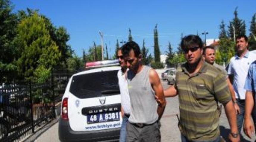 Trafik Kazası Tartışması Cinayete Yol A&ccedil;tı: 1 &Ouml;l&uuml;, 1 Yaralı