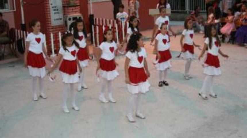 T&uuml;rkali İlk&ouml;ğretim Okulu&rsquo;nda Yılsonu Etkinliği D&uuml;zenlendi