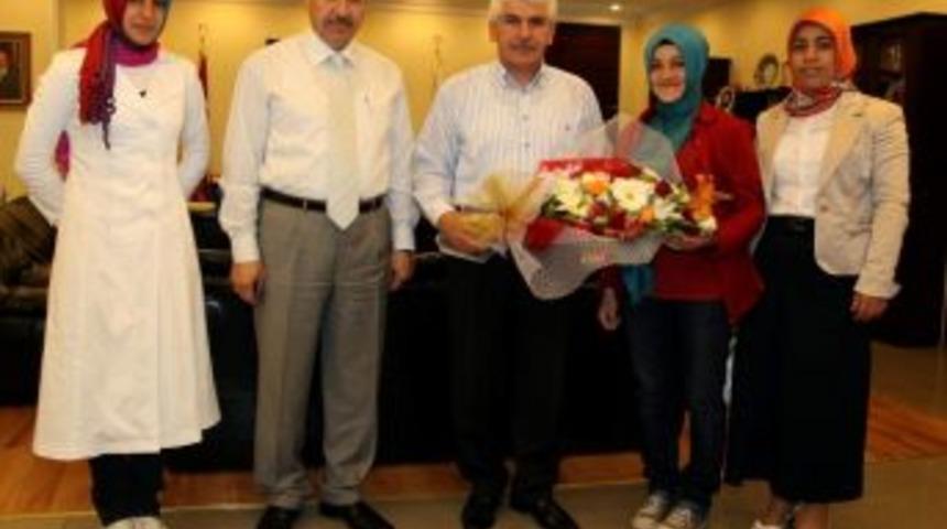 T&uuml;bitak T&uuml;rkiye Birincileri Başkan Sakallı&rsquo;yı Ziyaret Etti