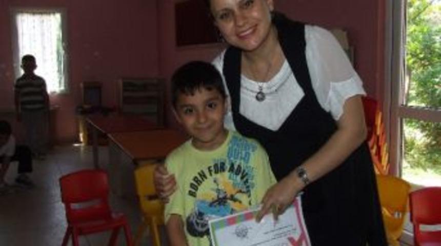 2011-2012 Eğitim &Ouml;ğretim Yılı Tamamlandı