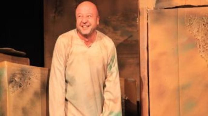 Sanat Kurumu Tiyatro &Ouml;d&uuml;lleri'nin Sahipleri Belirlendi