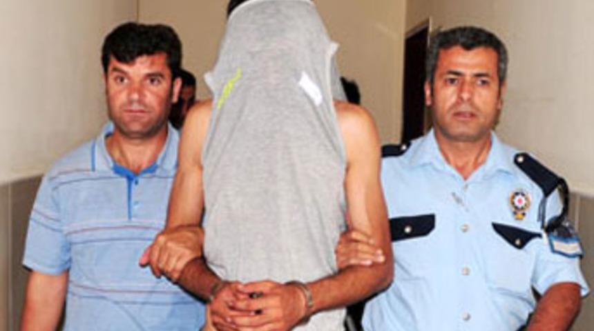 Trafik kavgası kanlı bitti: 1 &ouml;l&uuml;