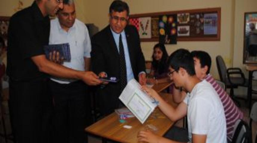 Manavgat'ta 38 Bin 748 &Ouml;ğrenci Karne Sevinci Yaşadı