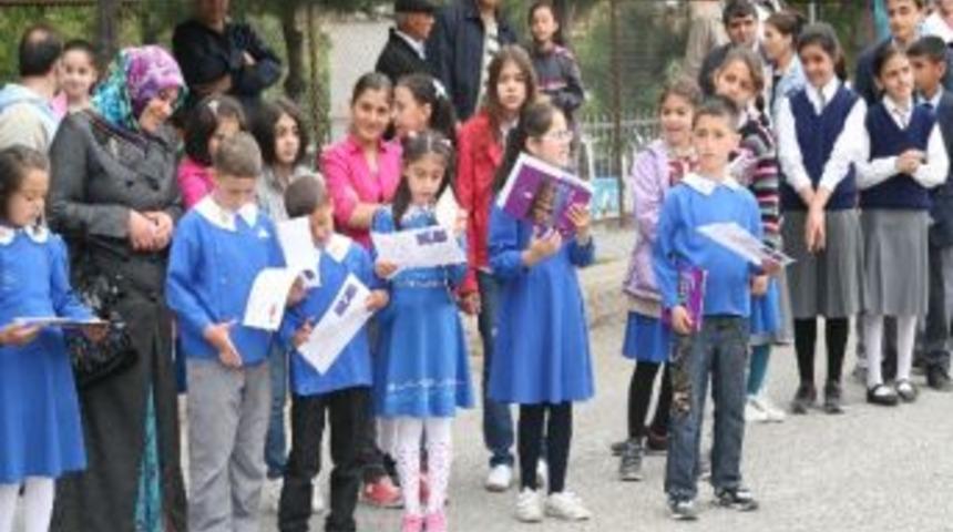 Yozgat&rsquo;ta 89 Bin 645 &Ouml;ğrenci Karne Aldı