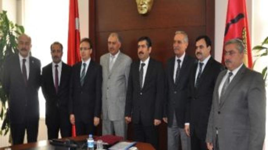 Yeniceoba&rsquo;da Hayırseverden Eğitime Destek