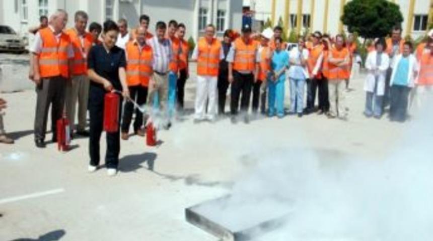 Edremit Devlet Hastanesi&rsquo;nde Tatbikat Heyecanı Yaşandı
