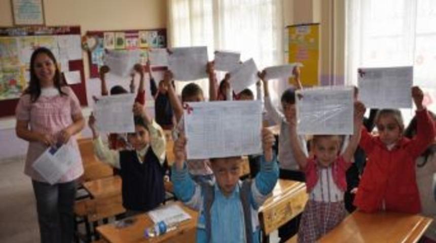 Suşehri&rsquo;nde Karne Heyecanı