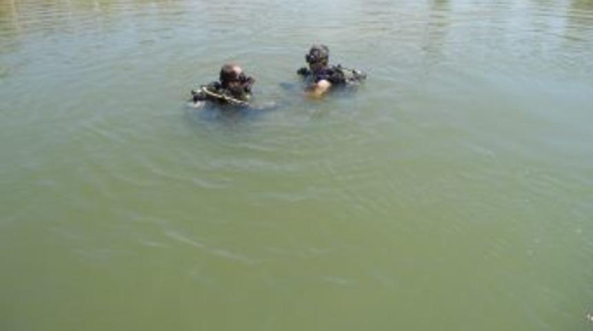 Liseli Gen&ccedil; Serinlemek I&ccedil;in Girdiği G&ouml;lette Boğuldu