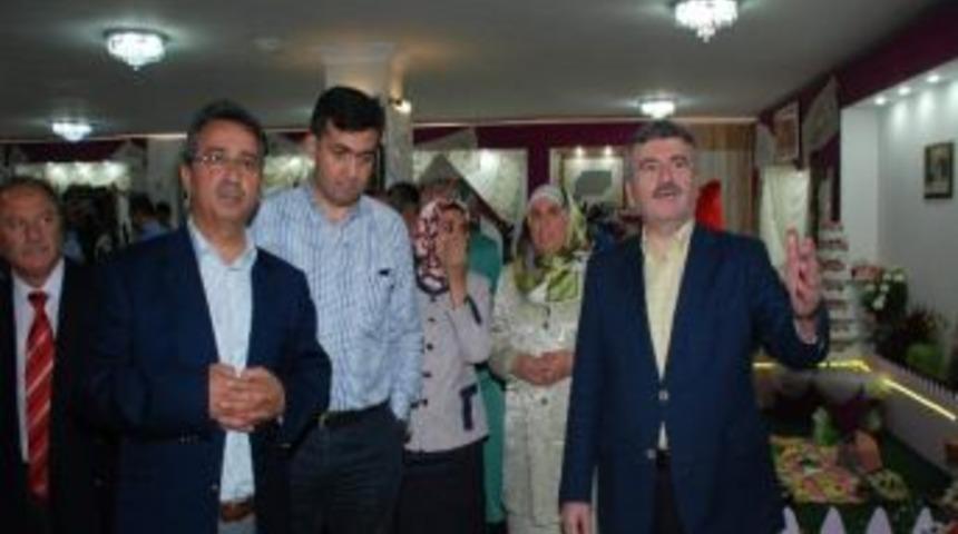 Karmek Yıl Sonu Sergisi Yapıldı