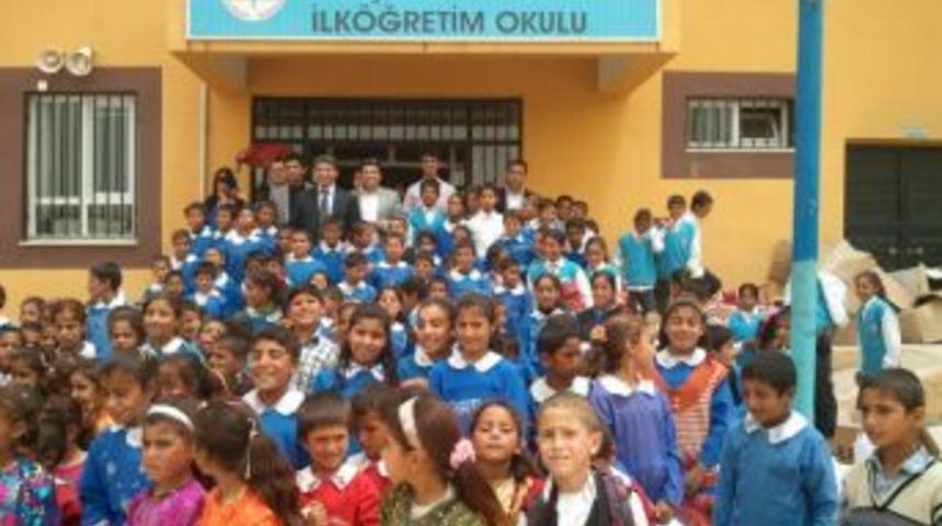 Ankara Samanyolu Koleji'nden K&ouml;y Okuluna Yardım