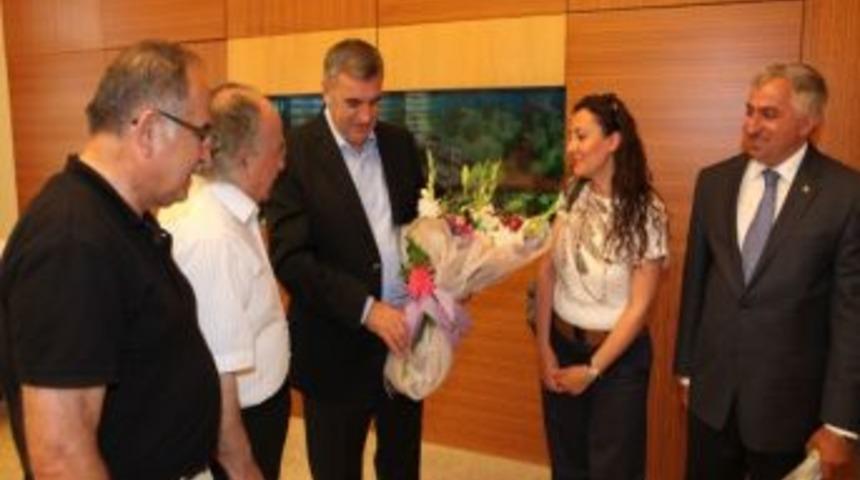 En Temiz Kente Yenikentlilerden Teşekk&uuml;r