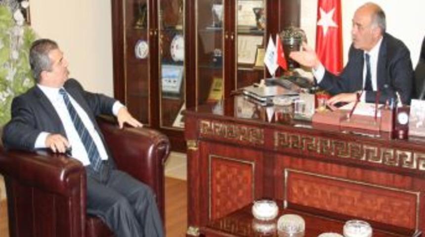 T&Uuml;BİAD Heyeti ETSO'yu Ziyaret Etti