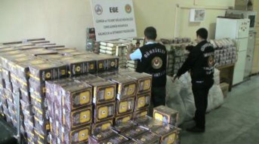 İzmir'de 1 Ton Ka&ccedil;ak &Ccedil;ay Ele Ge&ccedil;irildi