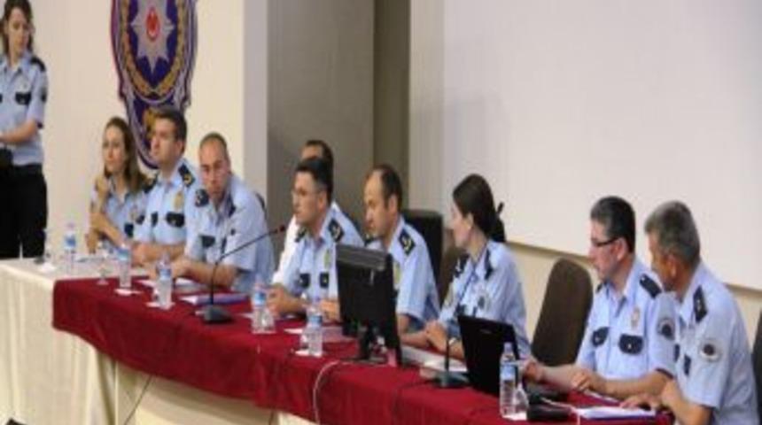 Kırşehir PMYO&rsquo;dan, İstanbul&rsquo;a 93 Polis Adayı G&ouml;reve Gidecek