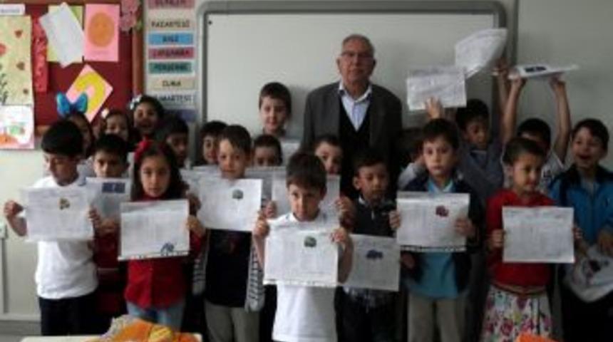 İsmini Taşıyan Okulda Karne Dağıttı