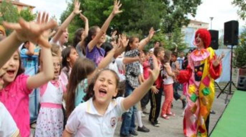 &Ccedil;ankırı Belediyesi&rsquo;nden Karne Şenliği