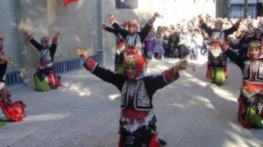 Tavşanlı Halk Eğitimi Merkezi'nden Yıl Sonu Sergisi