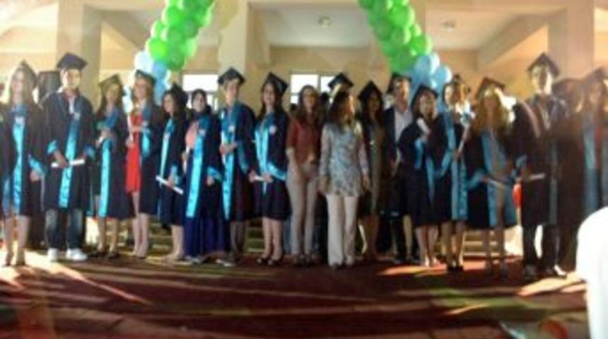 İnebey Anadolu Lisesi'nde "ilk Mezuniyet" Heyecanı